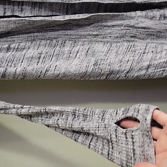 Cardigan - Picture 3 of 7